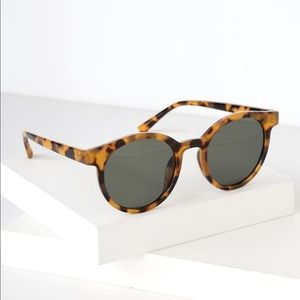 Low Key Tortoise Round Sunglasses